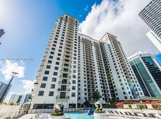 999 SW 1st Ave APT 2302, Miami, FL 33130
