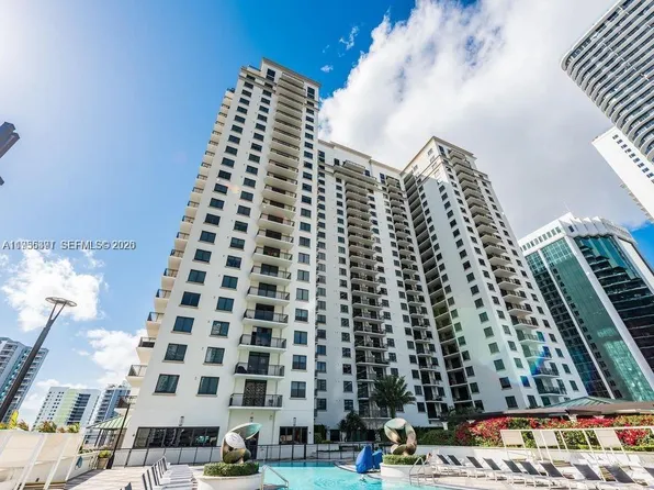 999 SW 1st Ave APT 2302, Miami, FL 33130