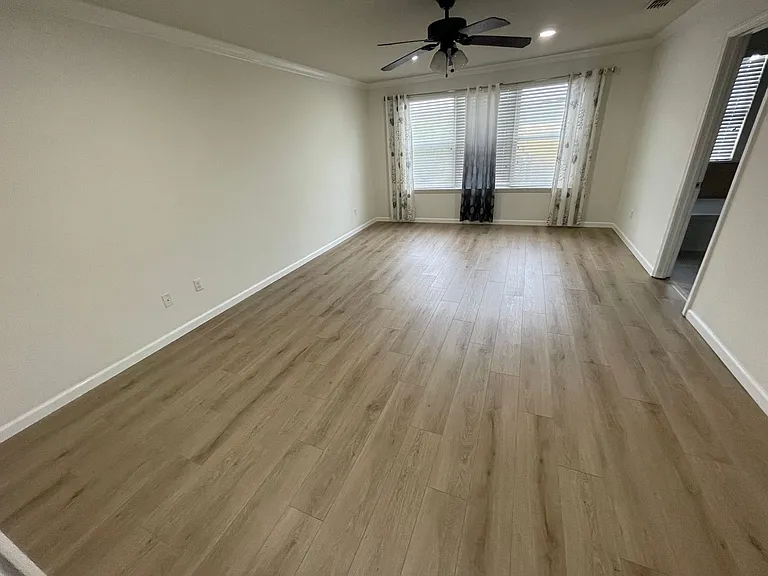 1793 Grand Rue Dr — Photo 4