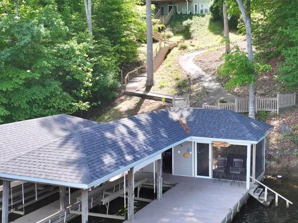 288 Bunny Rabbit Rd, Leasburg, NC 27291