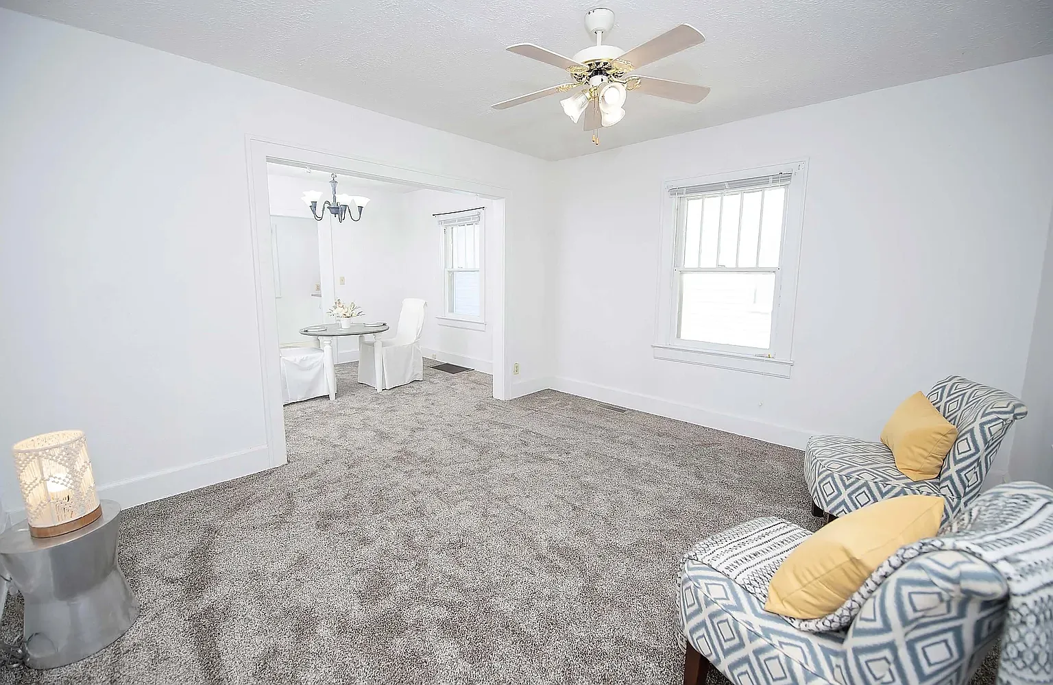 2 bed, 750 sqft, $1,300 — Photo 4