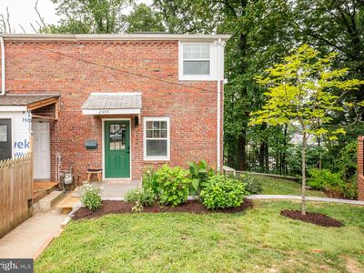2444 S Oakland St, Arlington, VA, 22206