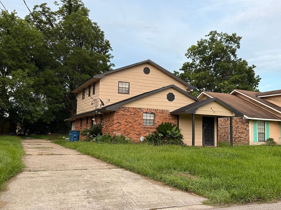 2nd image of 914 Johnson St