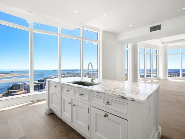 240 Devonshire St #Penthouse 1d, Boston, MA 02110