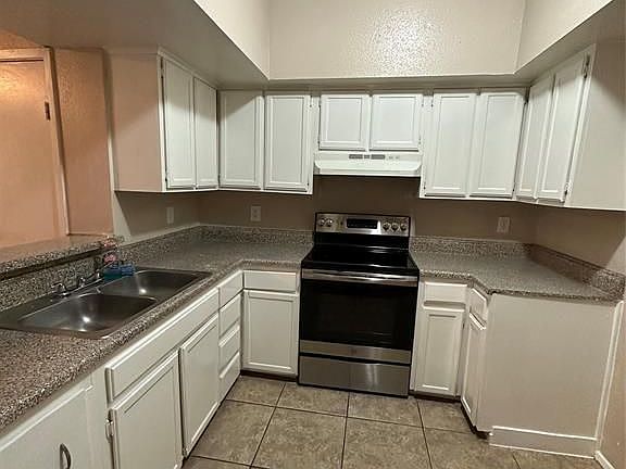 3rd image of 8704 Village Of Fondren Dr