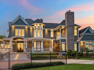 7818 Bellewood Dr, Houston, TX 77055