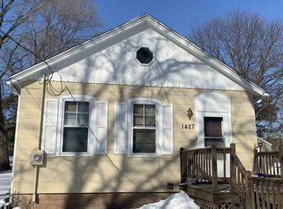 1427 Kurtz Ave, Green Bay, WI 54301