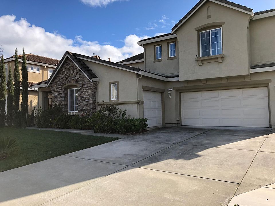 1st image of 3549 Headwater Dr