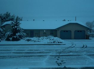 4047 Azalea Dr, Las Cruces, NM 88005