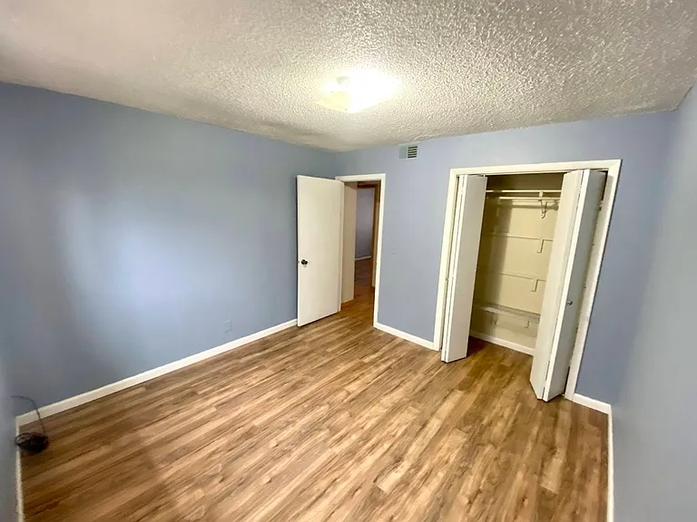1217 Sunnyside Ave — Photo 10