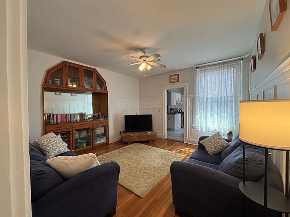 5th image of 46 Orkney Rd APT 1