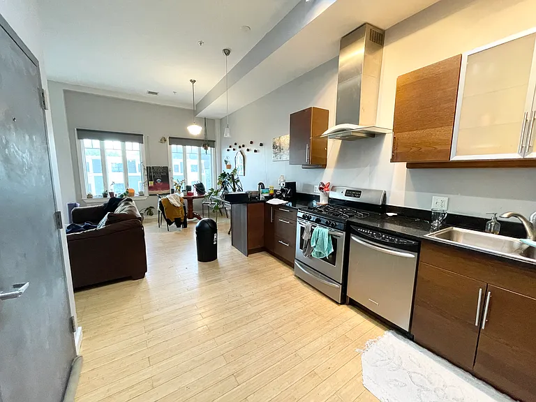 1431 Tremont St #3 — Photo 11