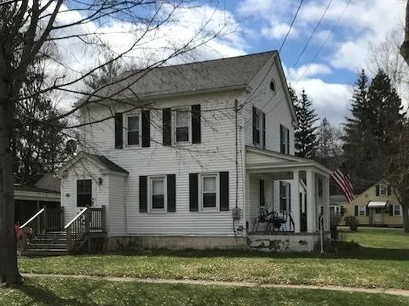 46 Kirby St, Bainbridge, NY 13733