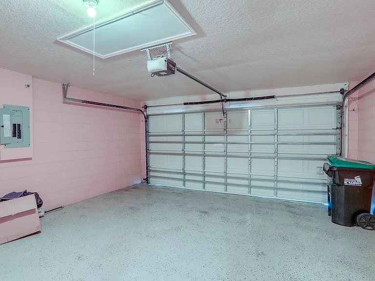 31 Tuscany Pointe Ave — Photo 16