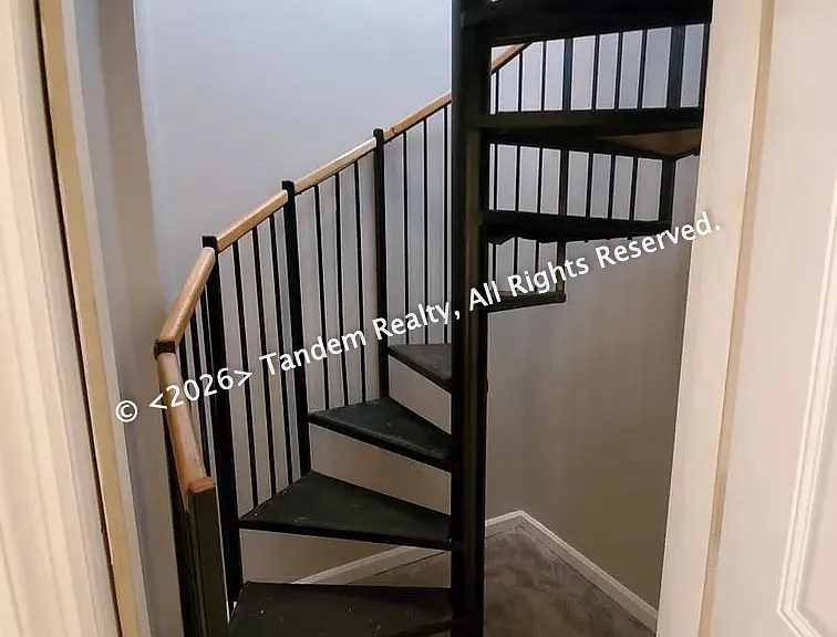 2228 Ashwood Ave #B — Photo 20