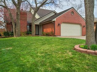 901 Richmond Rd, Edmond, OK 73034