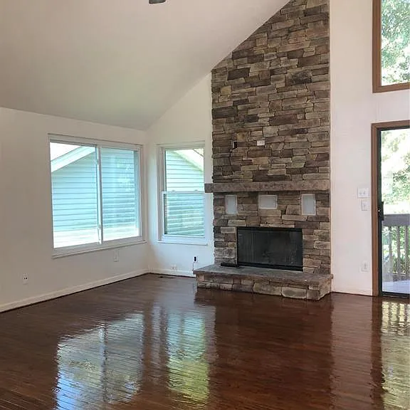 837 Ginger Wood Ct — Photo 3