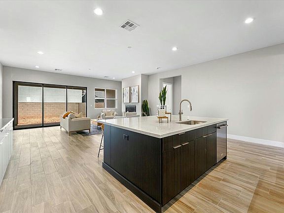 5th image of 5722 S Alder Grove Dr