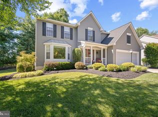 10 Raindrop Cir, Reisterstown, MD 21136
