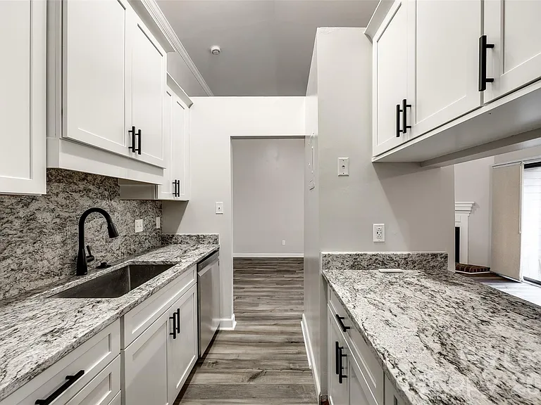 4158 Charlotte Hwy #F — Photo 12