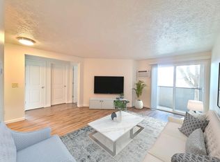 827 E Ermina Ave APT 1, Spokane, WA 99207