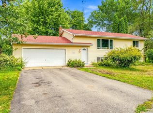2219 Windsor Rd, Saint Cloud, MN 56301