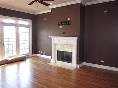 3rd image of 2238 W Belmont Ave Unit 4C