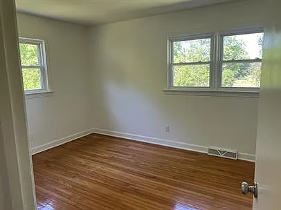 3805 Jefferson Davis Hwy — Photo 8