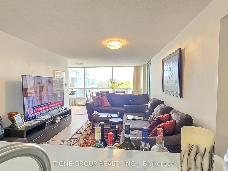 4725 Sheppard Ave E #516 — Photo 4