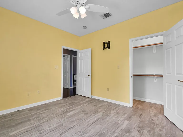 9006 Ledge St — Photo 18