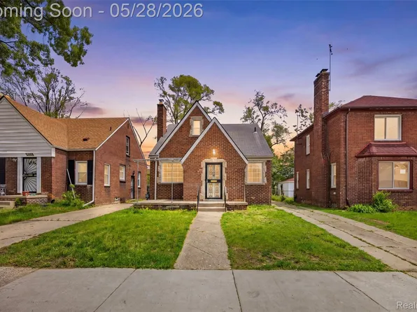 16510 Lesure St, Detroit, MI 48235