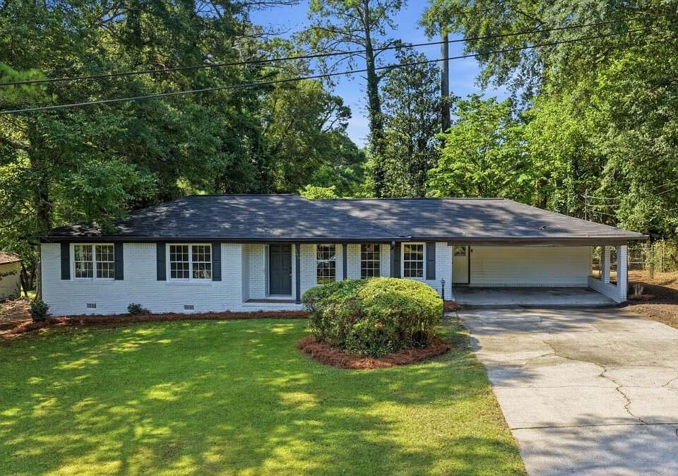 1st image of 169 Robin Hood Dr