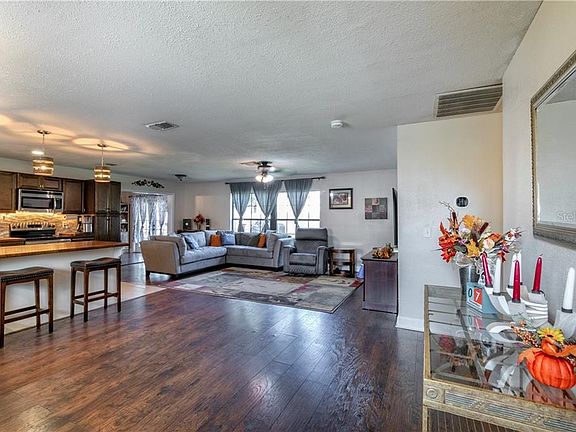 5th image of 3455 Sandpiper Ln