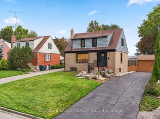 82 Scarborough Heights Blvd, Toronto, ON M1M2V4