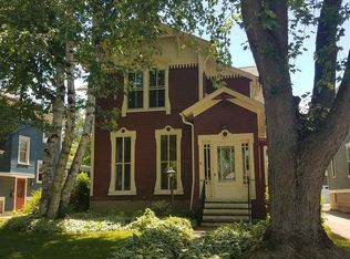 907 Washington Ave, Oshkosh, WI 54901