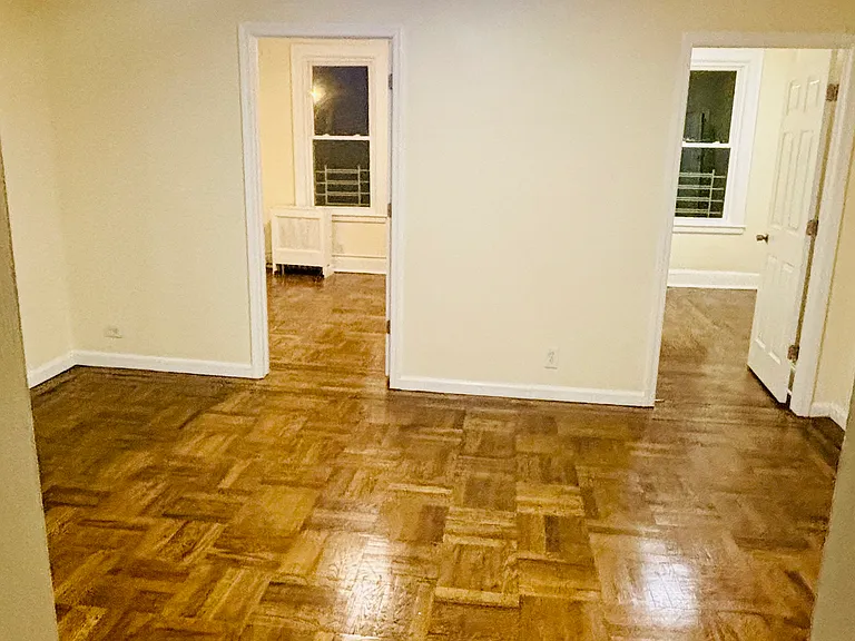 0 Randall Ave #2 — Photo 16
