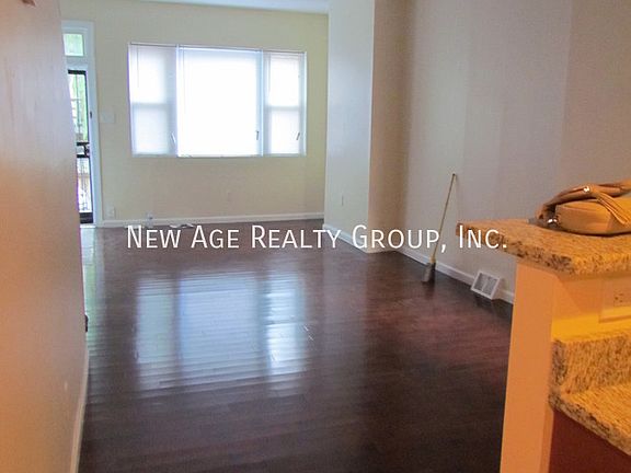 5th image of 431 N Napa St