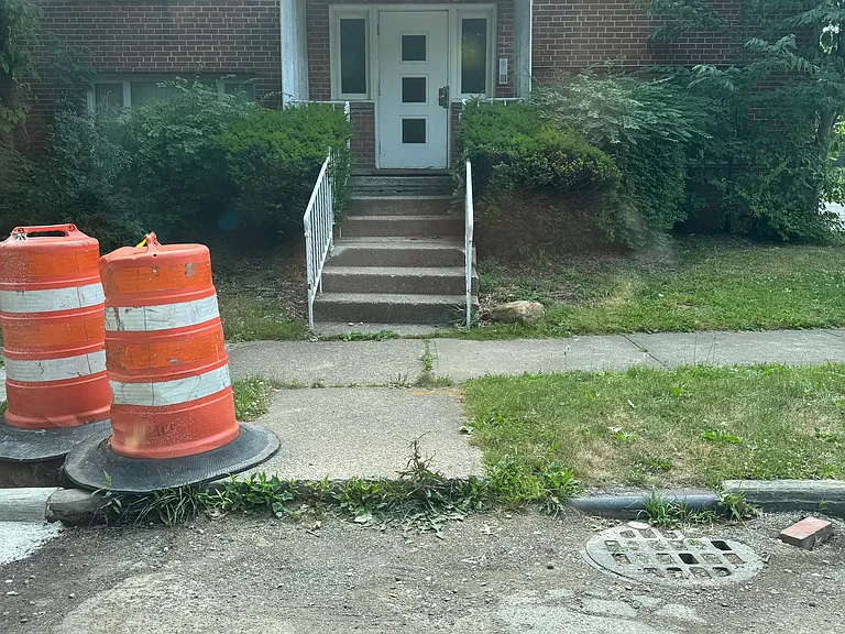 16004 Nelacrest Rd #5 — Photo 2