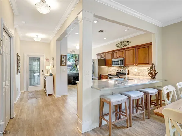 8112 Woodridge Pointe Dr, Fort Myers, FL 33912