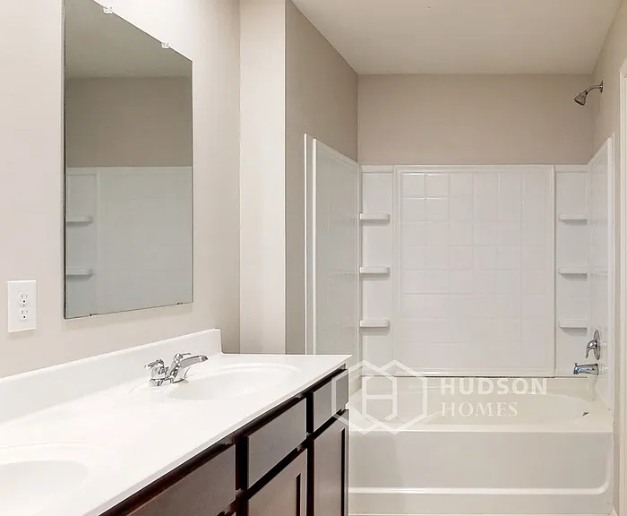 232 Chelsea Park Rd — Photo 15