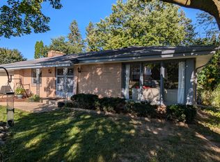 3660 S Joseph Rd, New Berlin, WI 53151