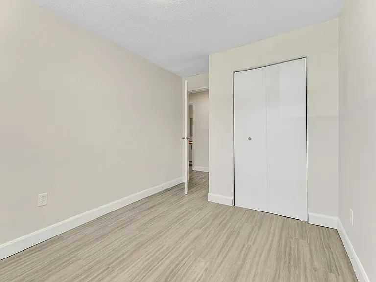 99 Thomas St — Photo 16