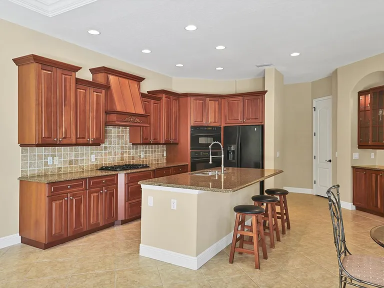 4688 Tuscana Dr — Photo 7