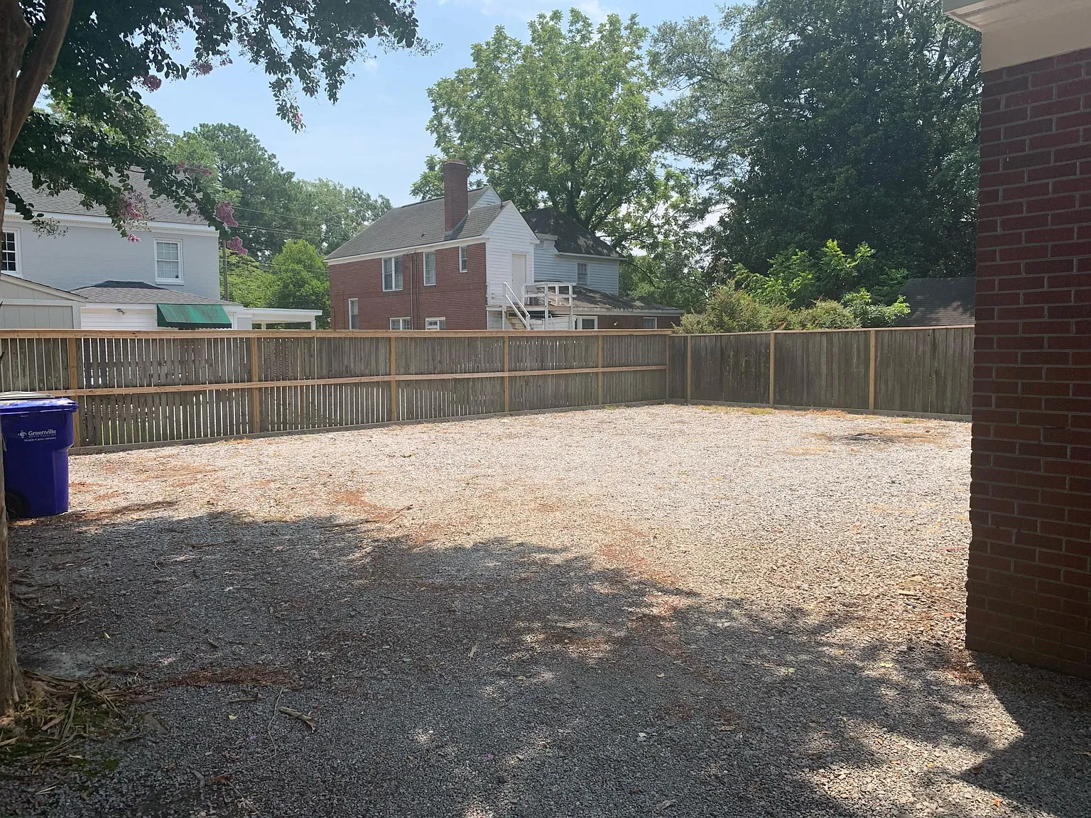 3 bed, 1400 sqft, $3,150 — Photo 3