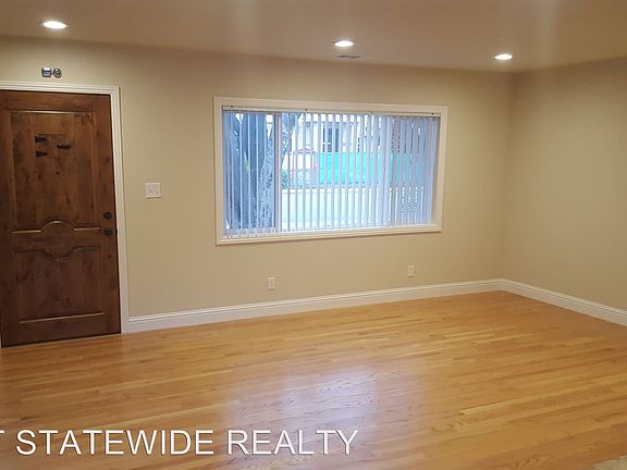 4th image of 324 Richlee Dr
