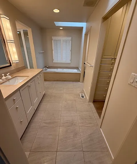 11760 S Riverwood Rd — Photo 17