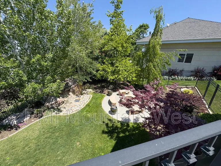 49 N Fairway Dr — Photo 34
