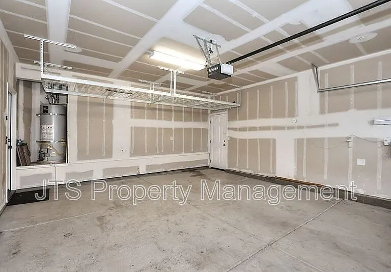 4086 Pinoche Peak Way — Photo 33