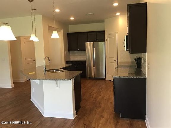 4th image of 5620 Long Marsh Dr
