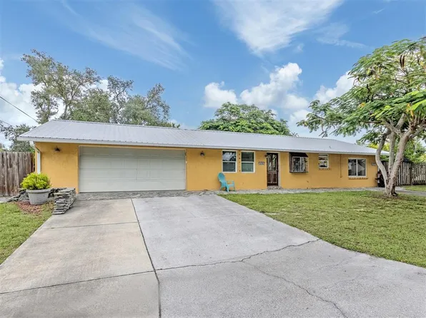 990 FLORENCE STREET, NOKOMIS, FL 34275